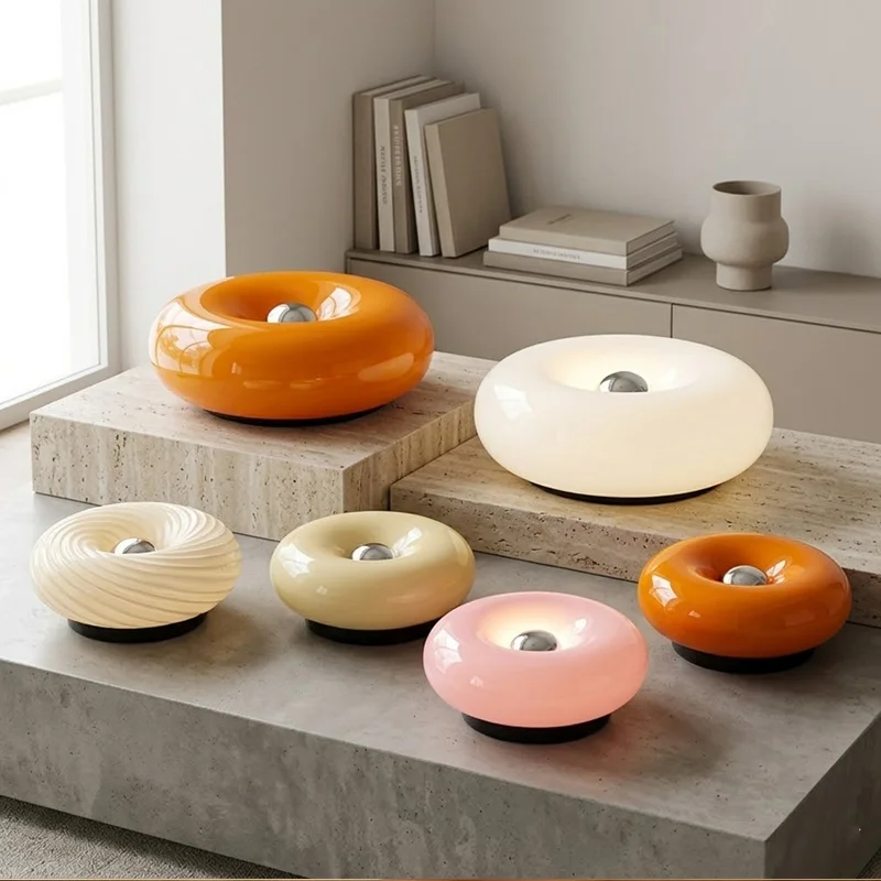 Creative Cream Orange Living R - огляд і ціна Glass Bed
